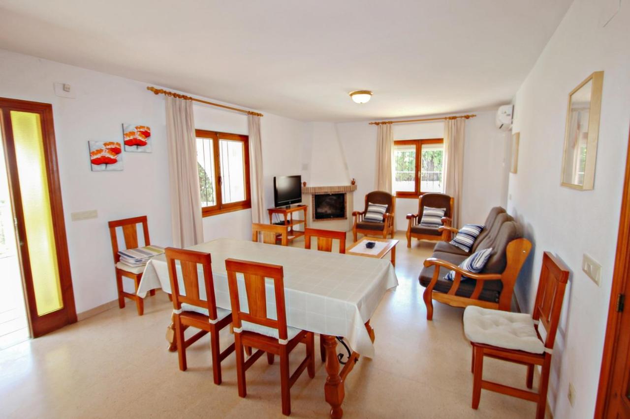 Laura-29A - Pretty Holiday Property With Garden And Private Pool In Calpe Eksteriør billede