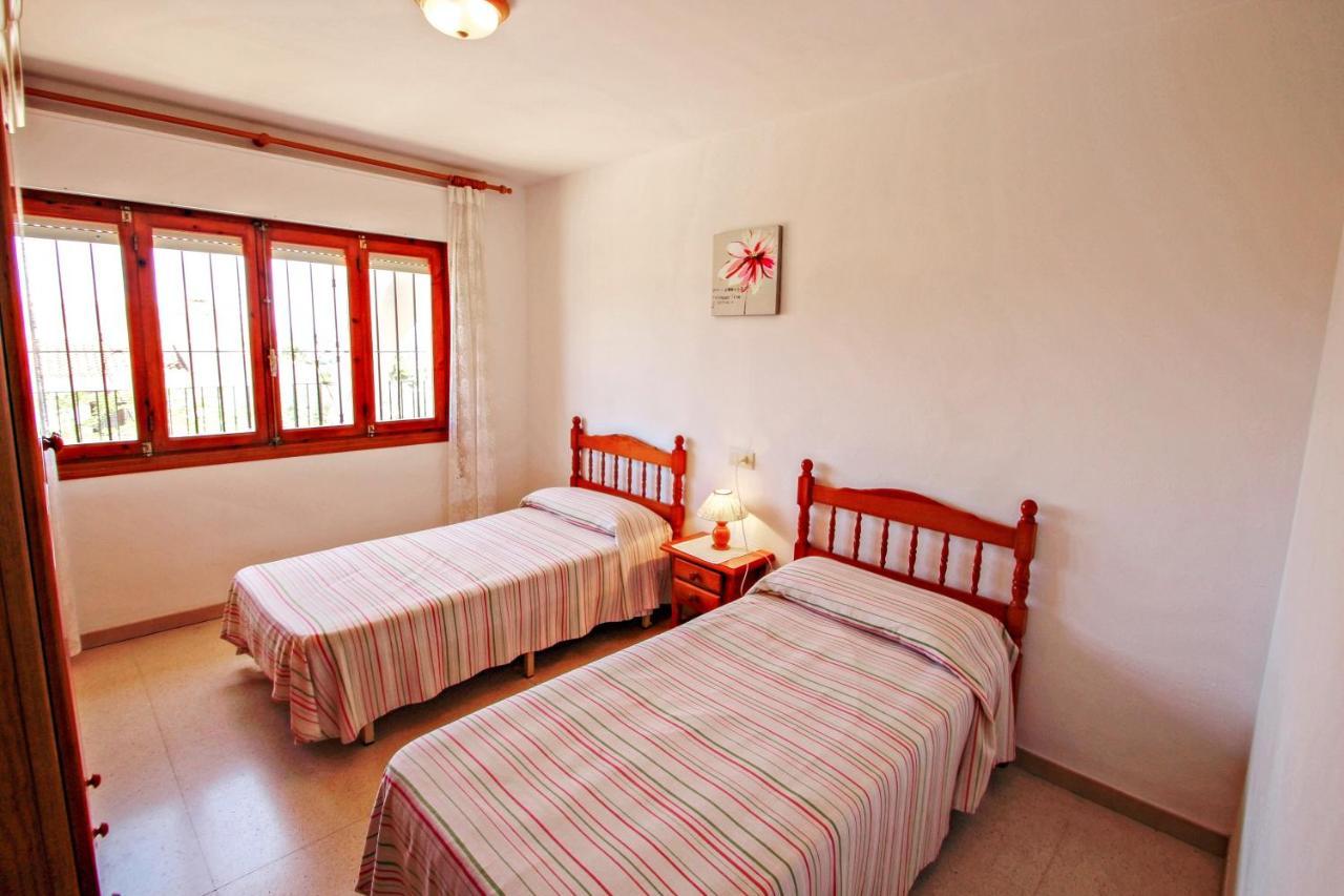 Laura-29A - Pretty Holiday Property With Garden And Private Pool In Calpe Eksteriør billede